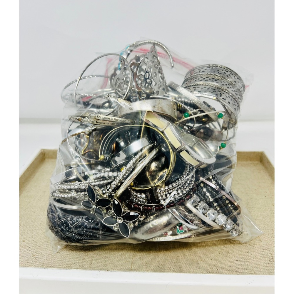 Vintage & Modern Silver Tone Mixed Metal Wearable Bracelet Jewelry Lot 4lbs